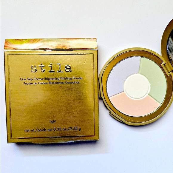 Stila One Step Correct Brightening Finishing Powder - Light - Picture 1 of 7